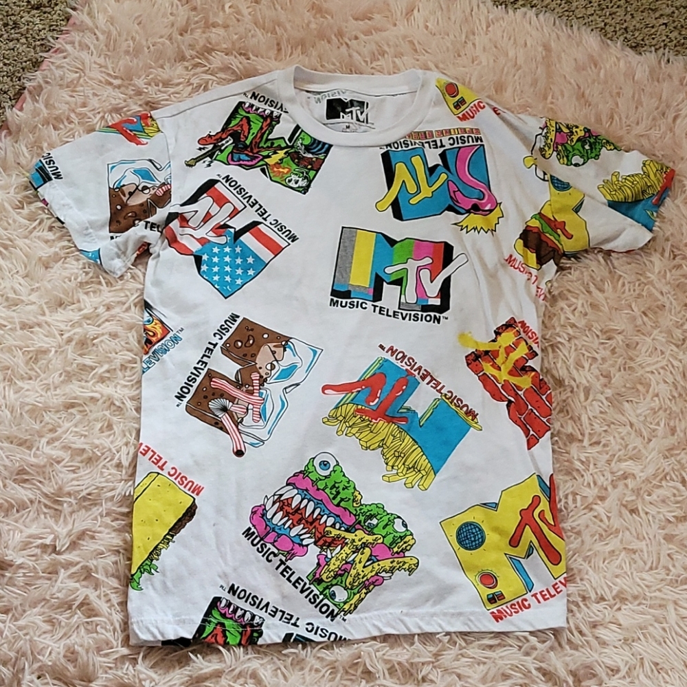 ⭐3 for $15 SALE!⭐ MTV shirt